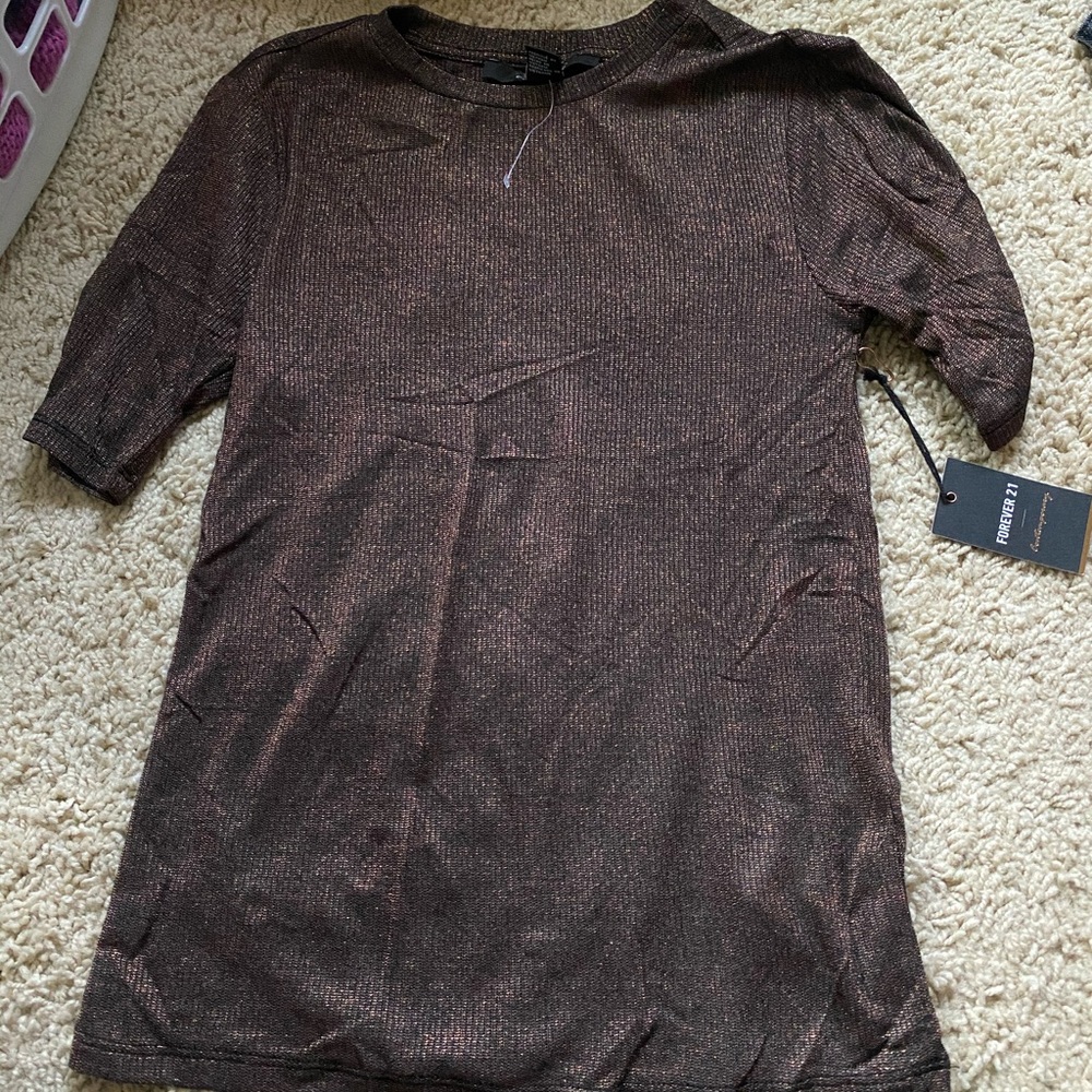 forever 21 tee